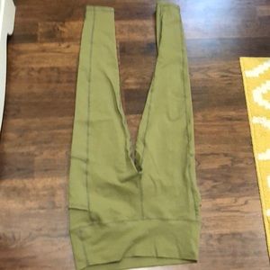 M Olive Green Buff Bunny Luna Legging